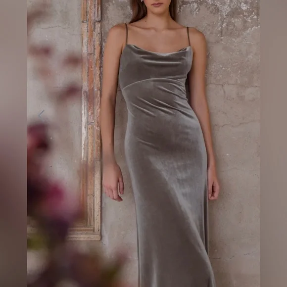 jenny yoo velvet bridesmaid dresses Jenny Yoo Navy Velvet Bridesmaid Dresses Velvet Mermaid Bridesmaid Dresses Leg Slit Lisposa